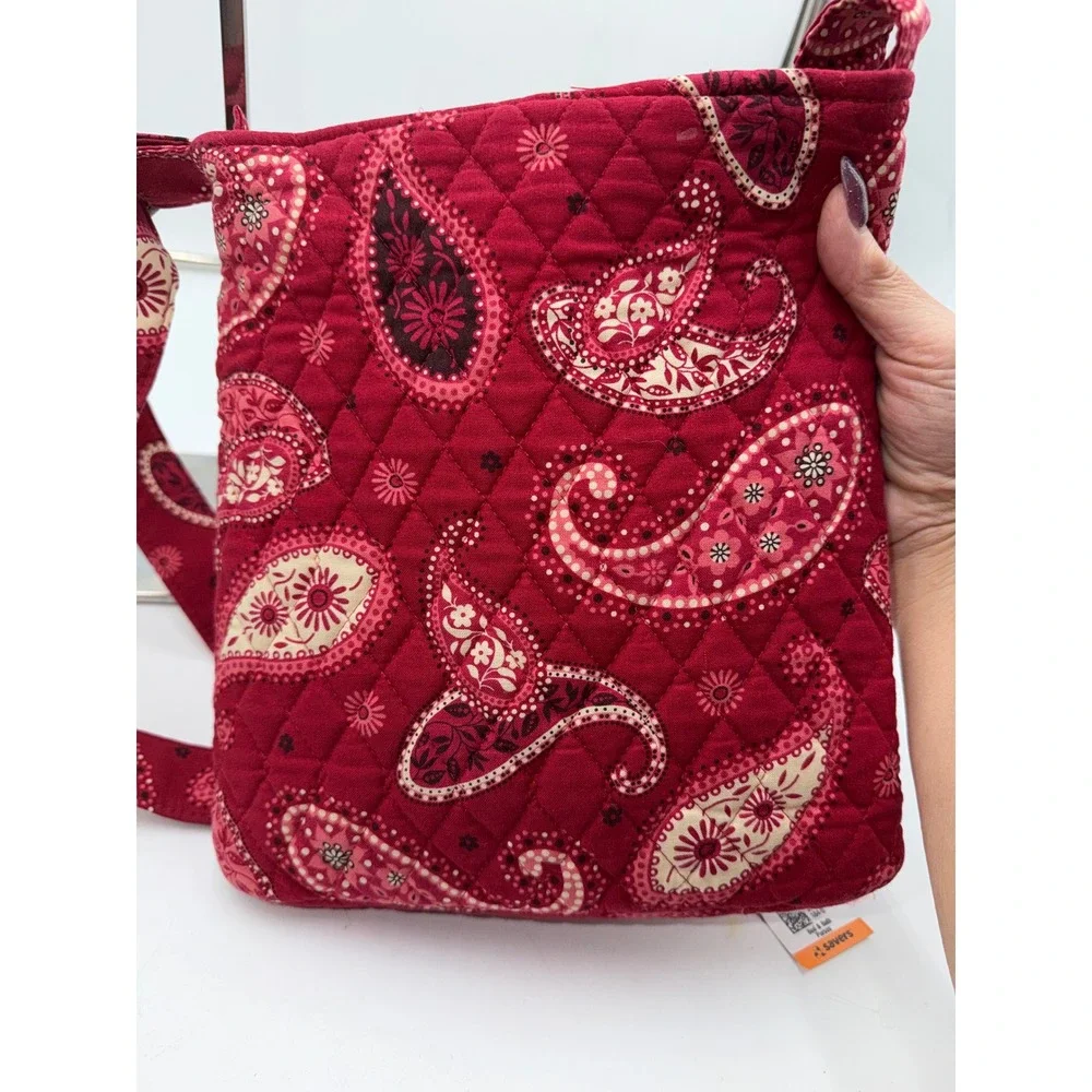 Vera Bradley RETIRED Mesa Red Paisley Quilted Crossbody Bag Adjustable Strap